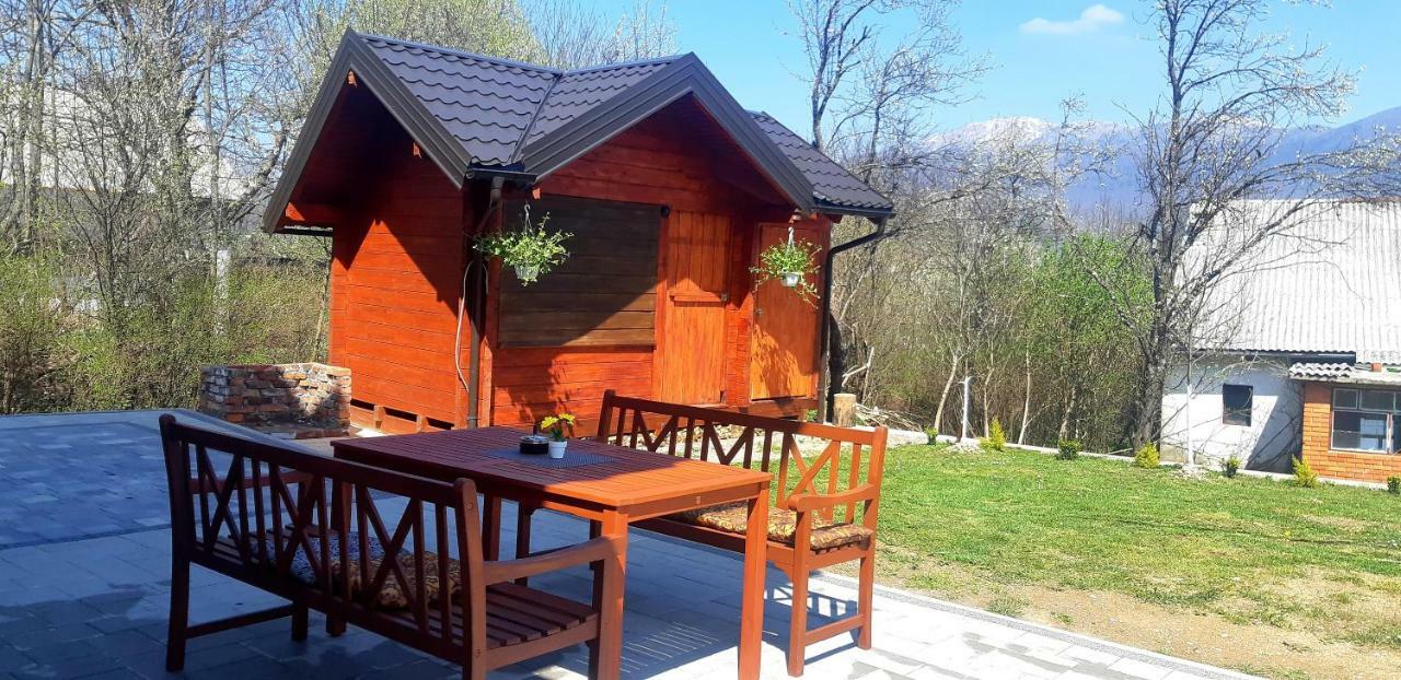 Apartmani Bilic コレニツァ エクステリア 写真