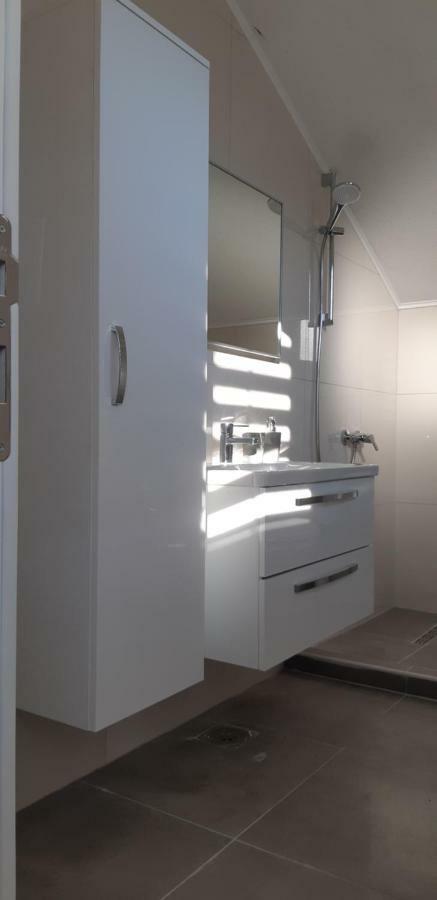 Apartmani Bilic コレニツァ エクステリア 写真